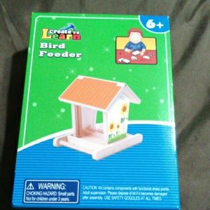 This is a learn and create bird feeder